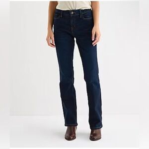 Women's Dark Blue Jeans